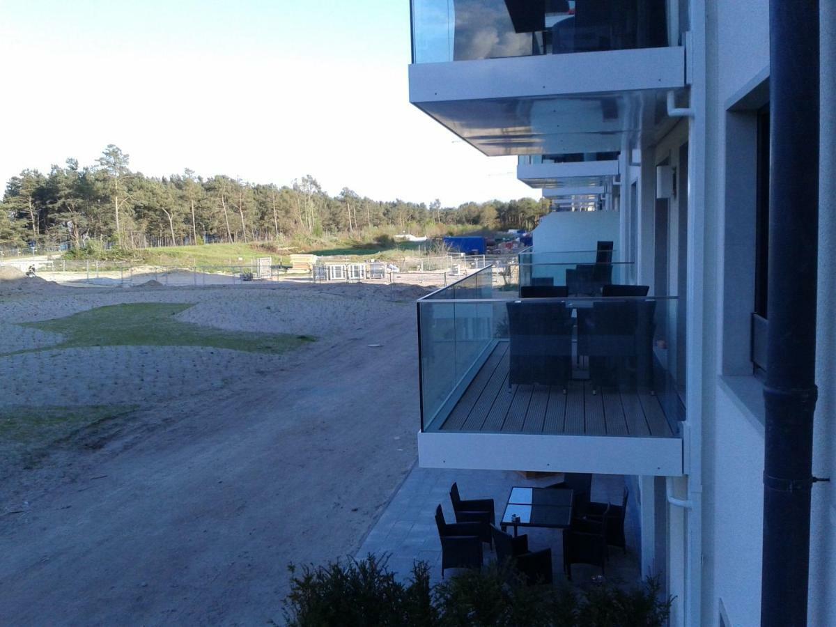 Prora Solitaire Apartment Mit Meerblick Block 2 Остзебад Бинц Екстериор снимка